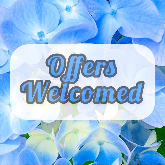 Please feel free to make me an offer on any listing. 💛☀️😊 Happy Poshing - Picture 1 of 1